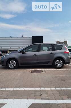 Минивэн Renault Grand Scenic 2010 в Житомире