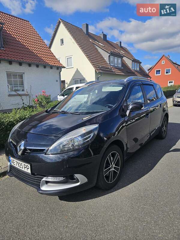 Renault Grand Scenic 2014