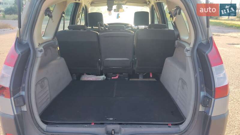 Минивэн Renault Grand Scenic 2006 в Чернигове