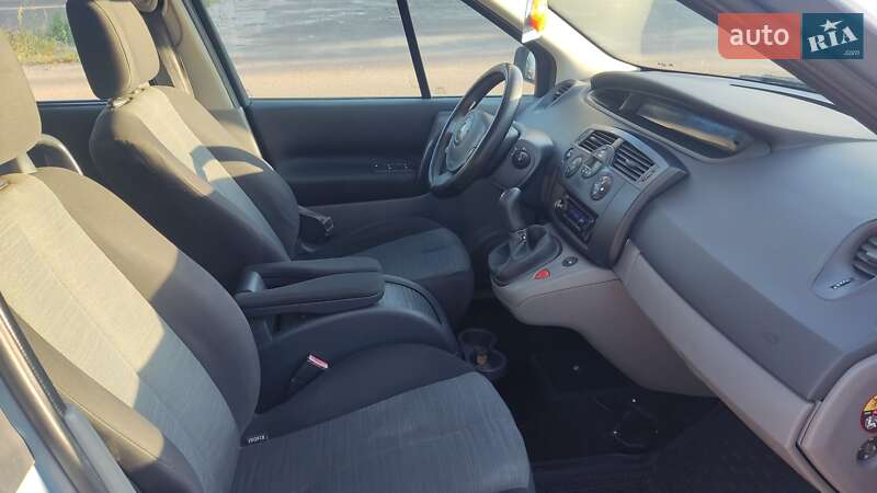 Минивэн Renault Grand Scenic 2006 в Чернигове