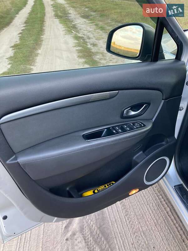 Мінівен Renault Grand Scenic 2010 в Бродах фото 9 Мінівен Renault Grand Scenic 2010 в Бродах