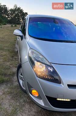 Мінівен Renault Grand Scenic 2010 в Бродах