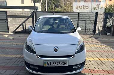 Минивэн Renault Grand Scenic 2013 в 