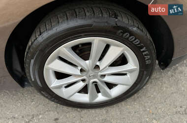 Минивэн Renault Grand Scenic 2010 в 