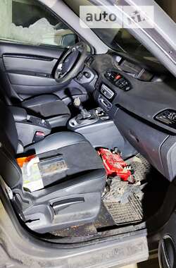 Мінівен Renault Grand Scenic 2011 в 