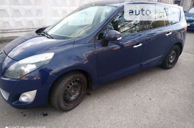 Минивэн Renault Grand Scenic 2011 в Киеве