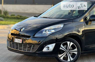 Мінівен Renault Grand Scenic 2012 в Луцьку