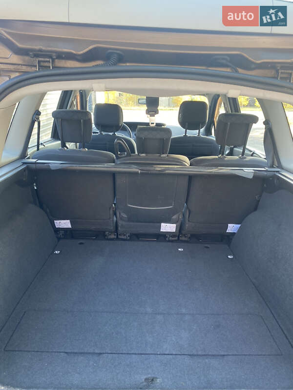 Мінівен Renault Grand Scenic 2009 в П'ятихатках