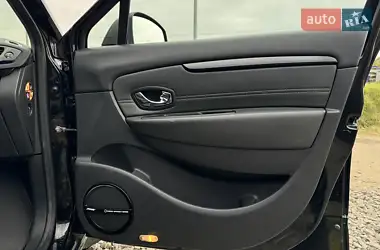 Renault Grand Scenic 2013