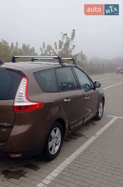 Минивэн Renault Grand Scenic 2010 в Новой Одессе