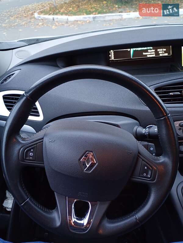 Минивэн Renault Grand Scenic 2013 в Луцке