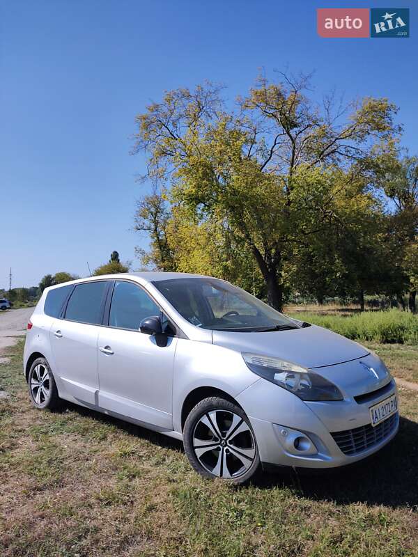 Renault Grand Scenic 2010