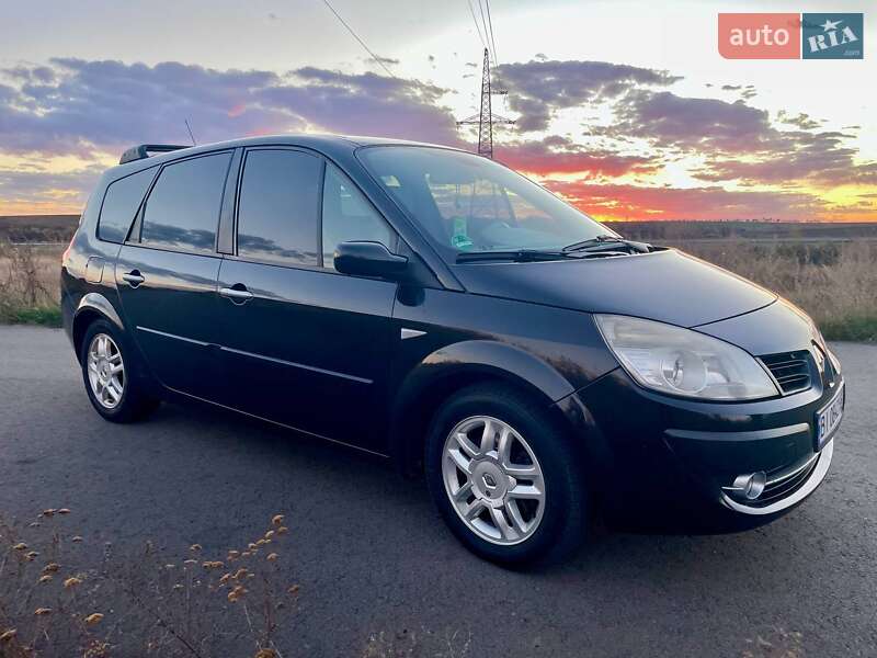 Минивэн Renault Grand Scenic 2008 в 
