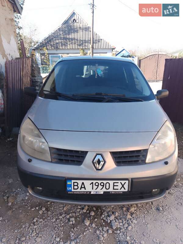 Renault Grand Scenic 2005