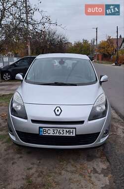 Минивэн Renault Grand Scenic 2011 в Днепре