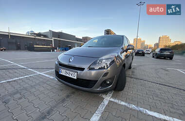 Мінівен Renault Grand Scenic 2010 в Києві