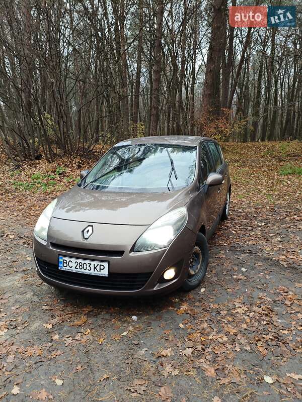 Мінівен Renault Grand Scenic 2010 в Кам'янці-Бузькій
