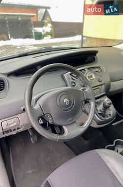 Минивэн Renault Grand Scenic 2005 в Староконстантинове