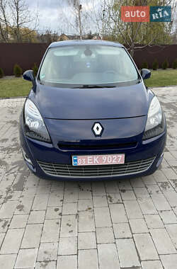 Мінівен Renault Grand Scenic 2010 в Луцьку