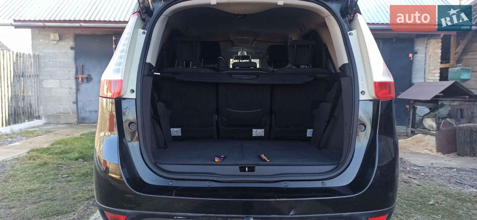 2010 Renault Scenic - мініатюра 10