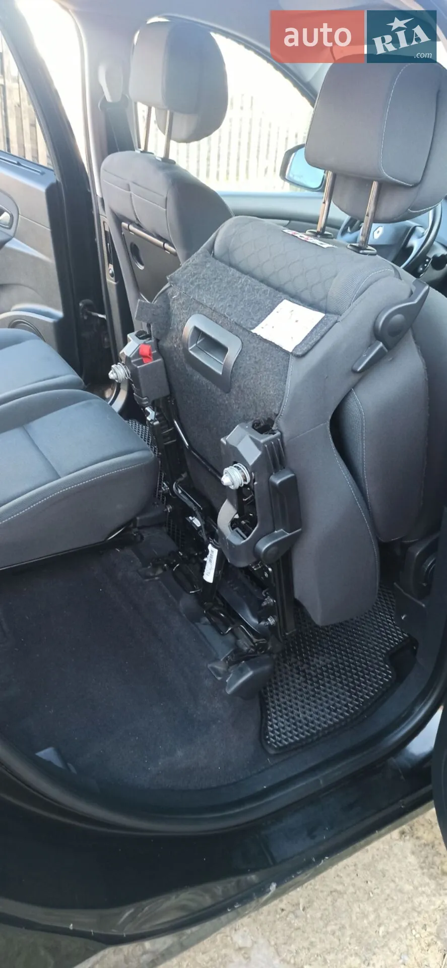 2010 Renault Scenic - мініатюра 41