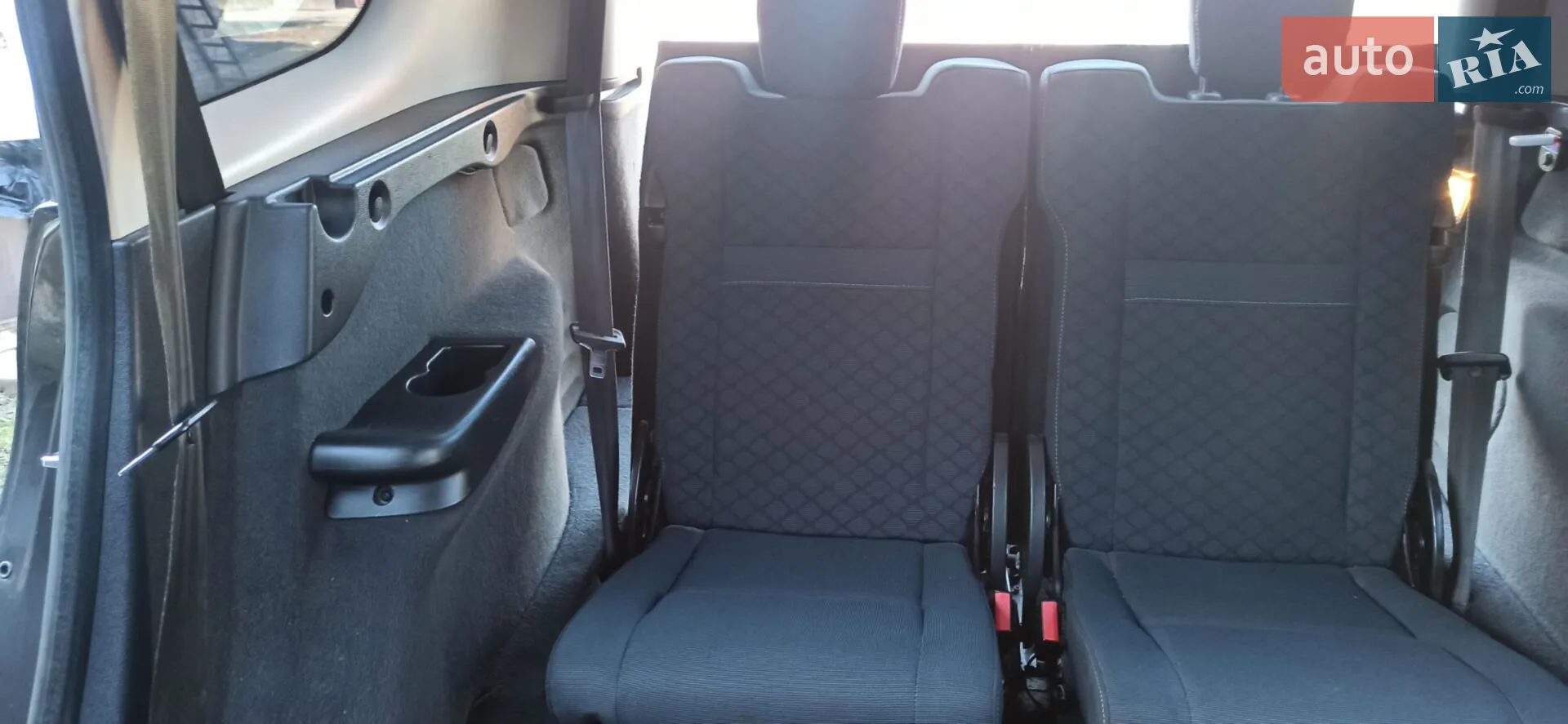 2010 Renault Scenic - мініатюра 46