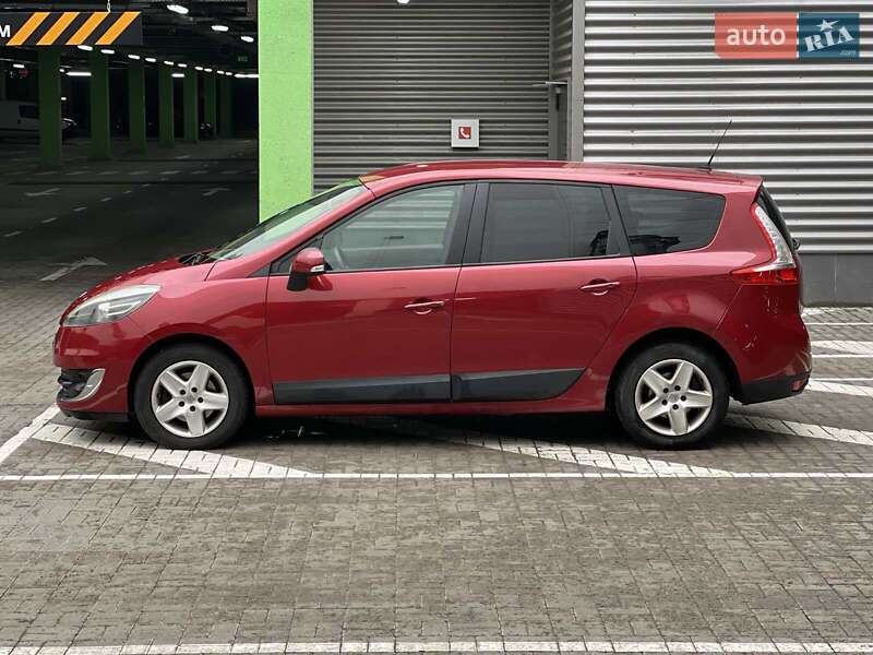 Мінівен Renault Grand Scenic 2012 в Києві