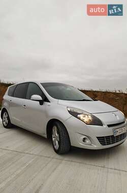 Мінівен Renault Grand Scenic 2011 в Сумах