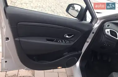Renault Grand Scenic 2010