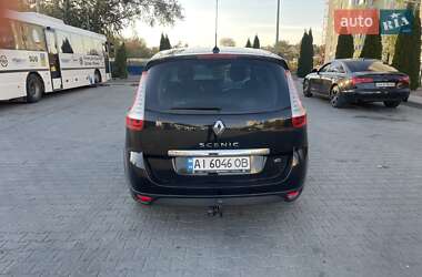 Минивэн Renault Grand Scenic 2012 в 