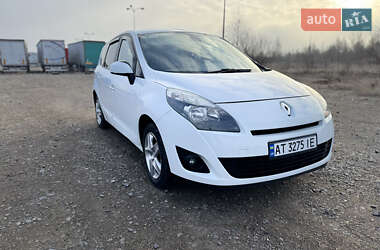 Мінівен Renault Grand Scenic 2011 в Львові