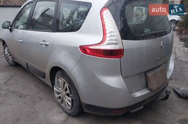 Минивэн Renault Grand Scenic 2013 в Черновцах