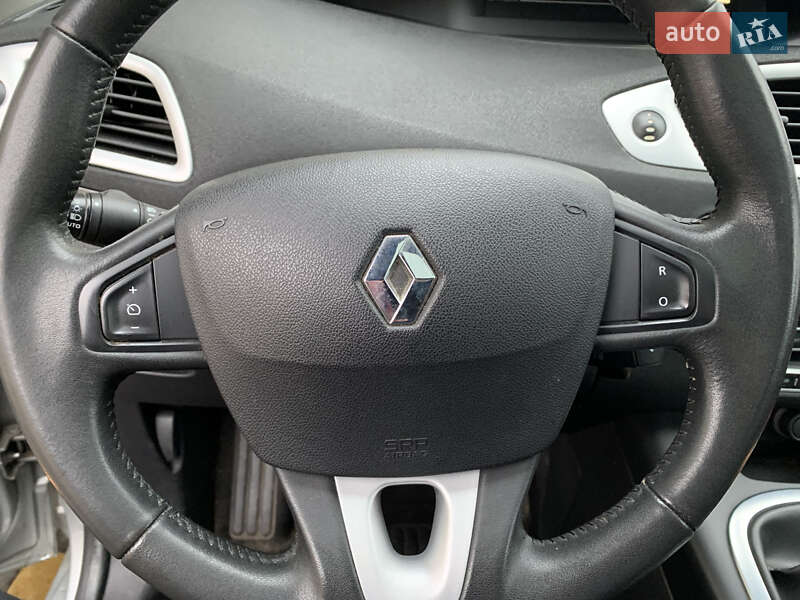 Минивэн Renault Grand Scenic 2010 в Львове