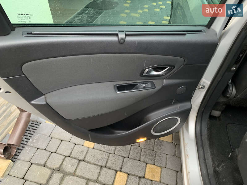 Минивэн Renault Grand Scenic 2010 в Львове