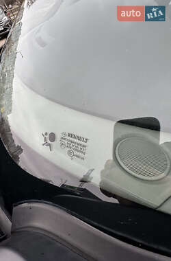 Минивэн Renault Grand Scenic 2012 в 