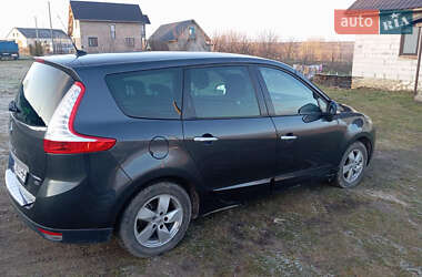 Мінівен Renault Grand Scenic 2011 в Шумську