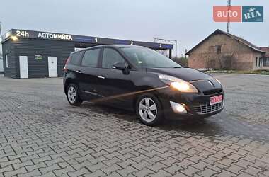 Минивэн Renault Grand Scenic 2009 в Косове