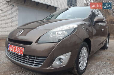 Мінівен Renault Grand Scenic 2010 в Житомирі