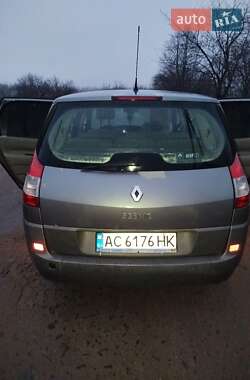 Минивэн Renault Grand Scenic 2005 в 