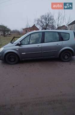 Минивэн Renault Grand Scenic 2005 в 