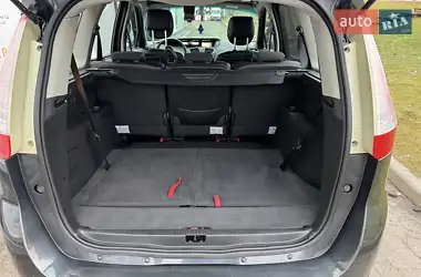 Renault Grand Scenic 2011