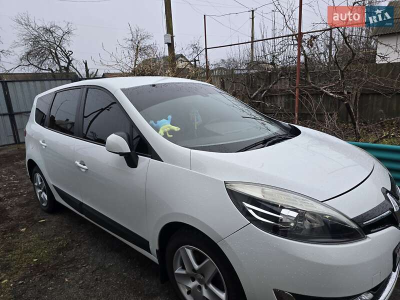 Минивэн Renault Grand Scenic 2013 в Сахновщине