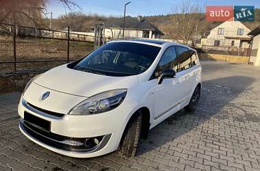 Минивэн Renault Grand Scenic 2012 в 