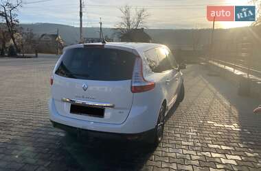 Минивэн Renault Grand Scenic 2012 в 