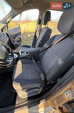 Минивэн Renault Grand Scenic 2013 в Калуше