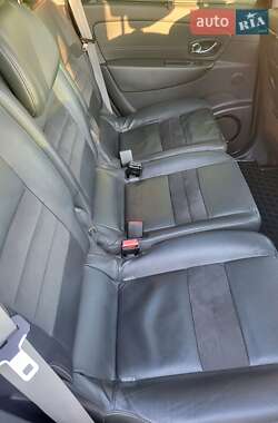 Минивэн Renault Grand Scenic 2013 в 