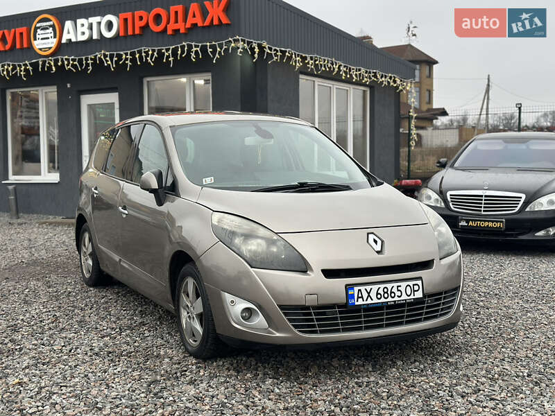 Минивэн Renault Grand Scenic 2010 в Песочине