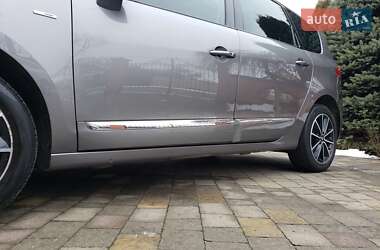Минивэн Renault Grand Scenic 2013 в 