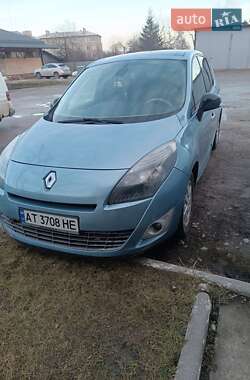 Минивэн Renault Grand Scenic 2011 в Ивано-Франковске