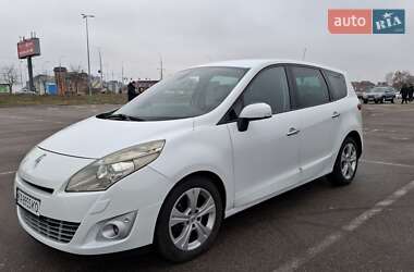 Мінівен Renault Grand Scenic 2011 в Києві